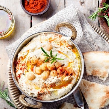 Healthy Chickpea & Turmeric Dip