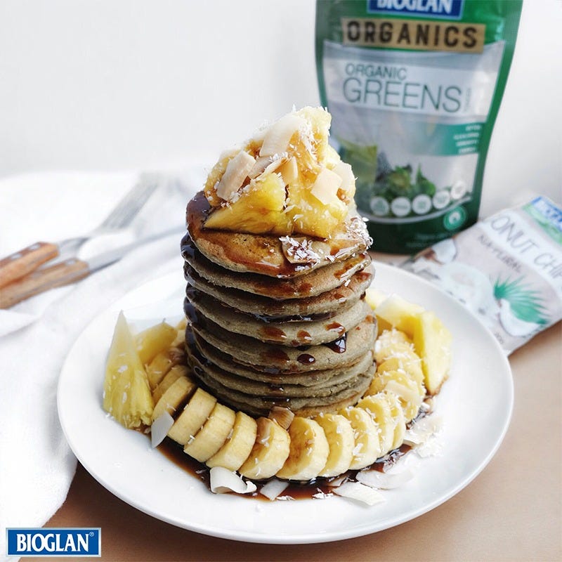 Tropical Green Oat Pancakes