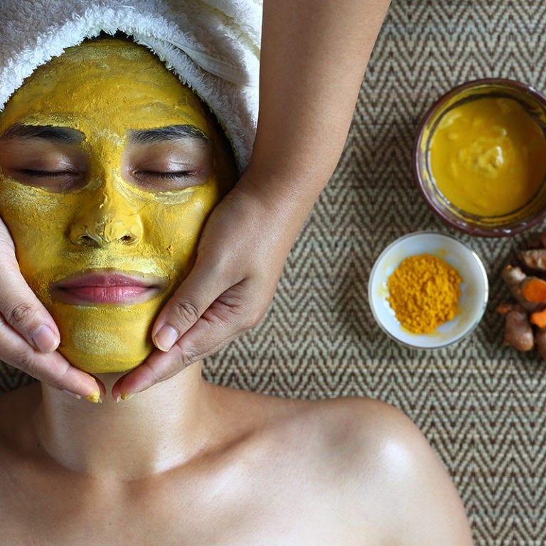 Anti-Inflammatory Turmeric & Bentonite DIY Face Mask